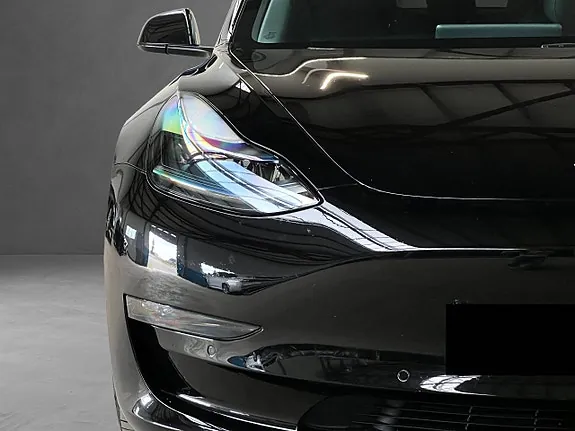 Tesla Model 3 2022 photo 3