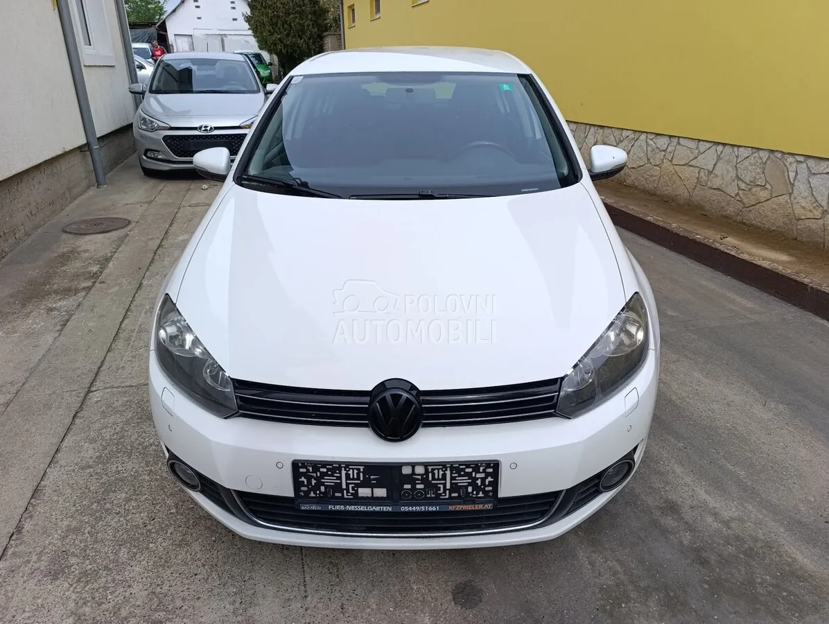 Volkswagen Golf 2010 photo 3