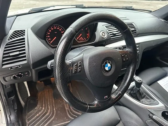 BMW 116D 2011 photo 5