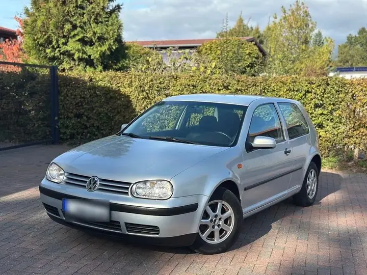 Volkswagen Golf 4