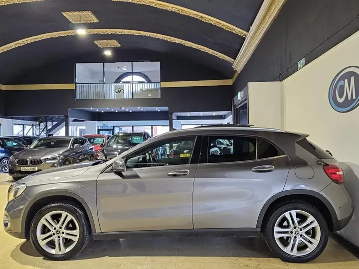 Mercedes-Benz Gla 2017 photo 5
