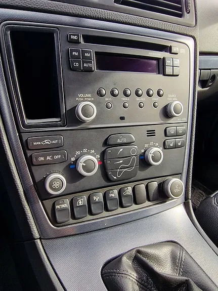 Volvo V70 2007 photo 2