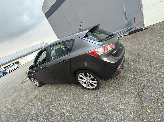 Mazda 3 2009 photo 3