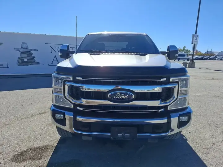 Ford F-250 Super Duty 2022 photo 2