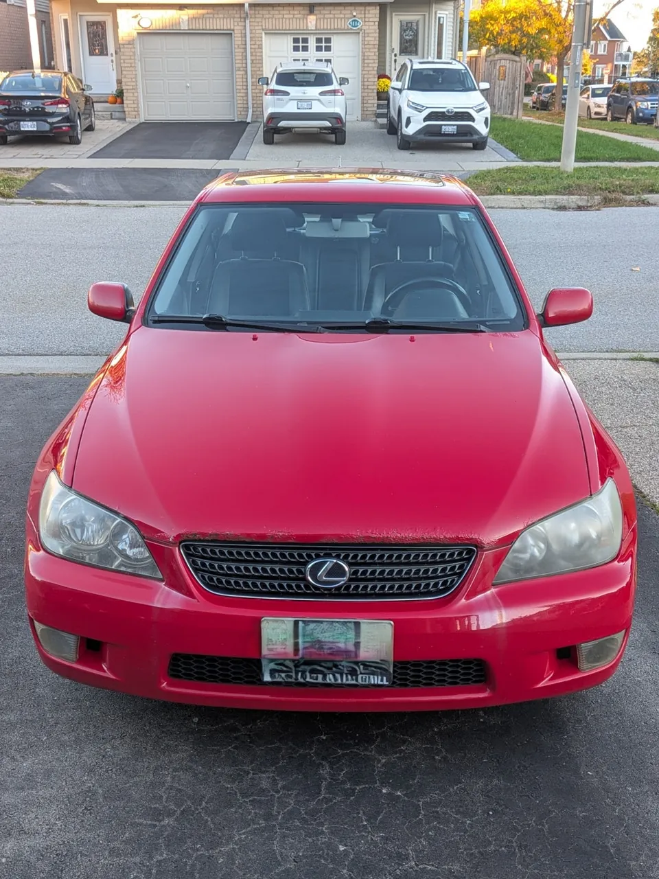 Lexus Is300 2004 photo 2