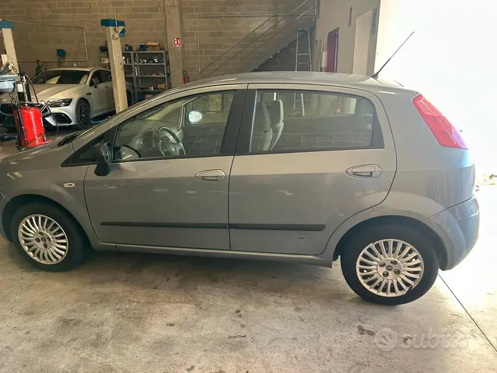 Fiat Punto 2007 photo 3