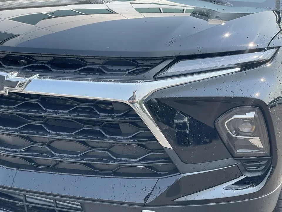 Chevrolet Blazer 2026 photo 3