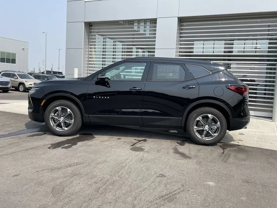 Chevrolet Blazer 2026 photo 5
