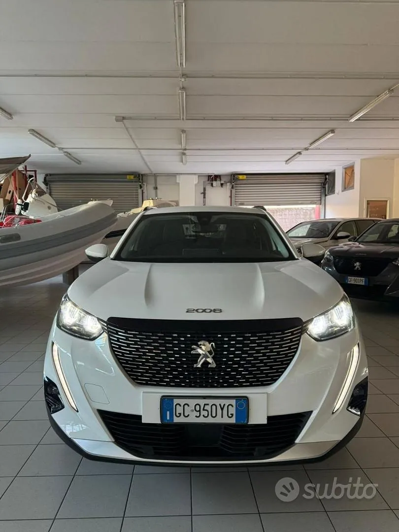 Peugeot 2008 2020 photo 3