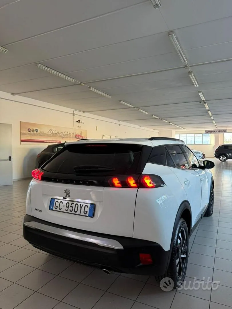 Peugeot 2008 2020 photo 5