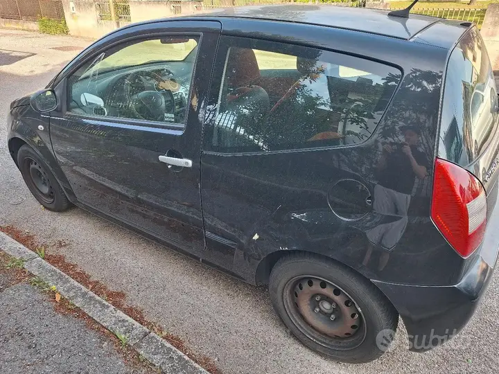 Citroen C2 2005 photo 4