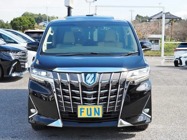 Toyota Alphard 2020 photo 2