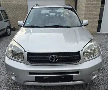 Toyota Rav4 2004 photo 2