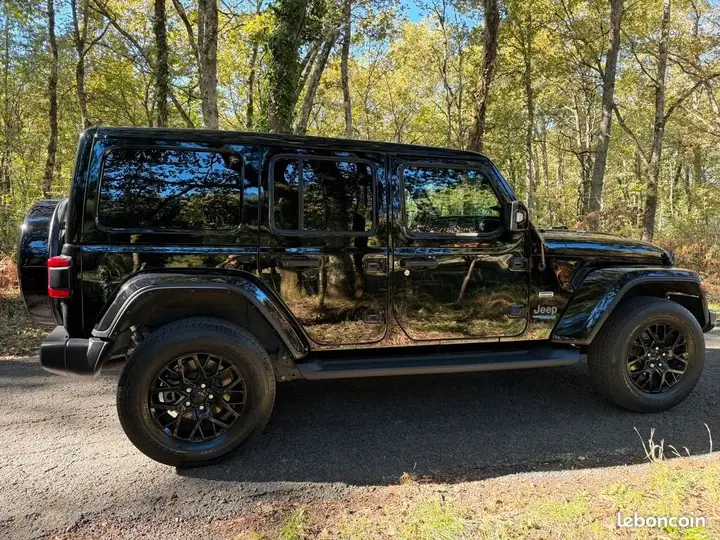 Jeep Wrangler 2022 photo 3