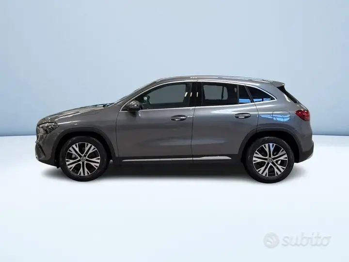 Mercedes-Benz Gla 2026 photo 4