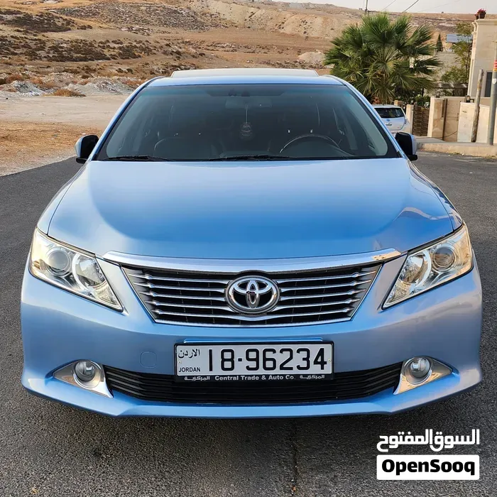 Toyota Camry 2013 photo 2
