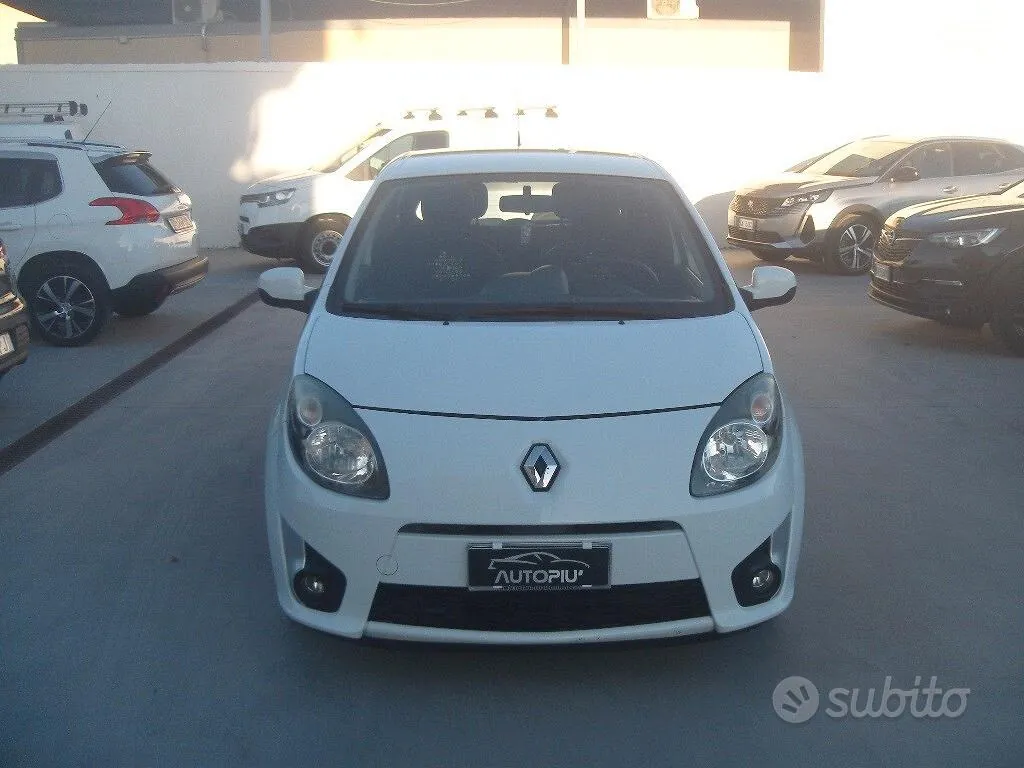 Renault Twingo 2012 photo 2