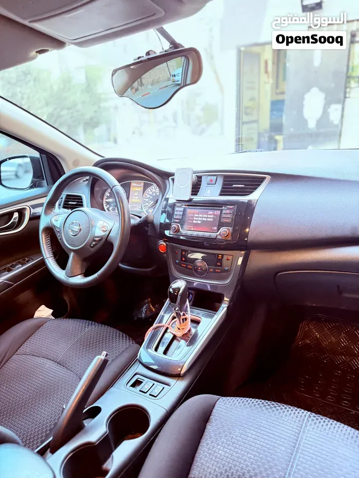 Nissan Sentra 2018 photo 3