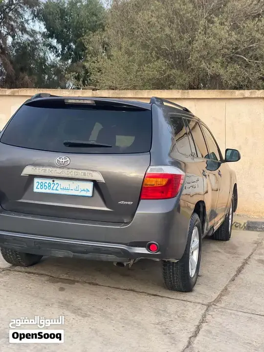 Toyota Highlander 2010 photo 4