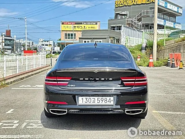 Genesis G80 2022 photo 3