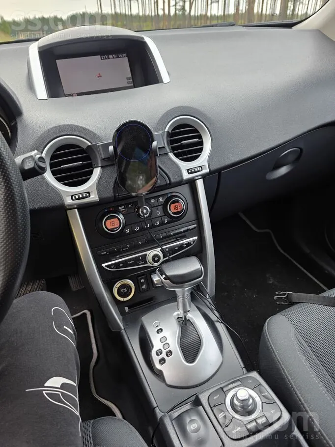 Renault Koleos 2009 photo 5