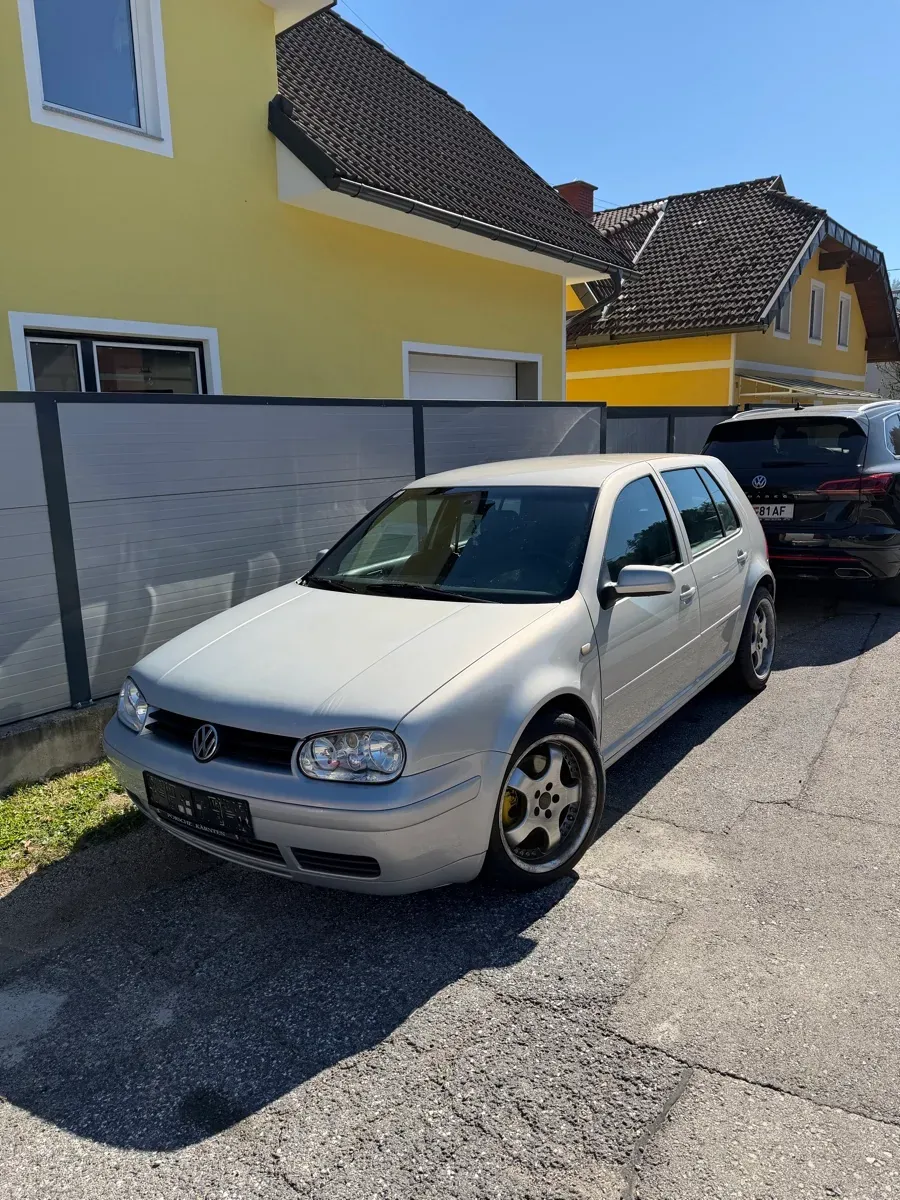 Volkswagen Golf 1998 photo 3