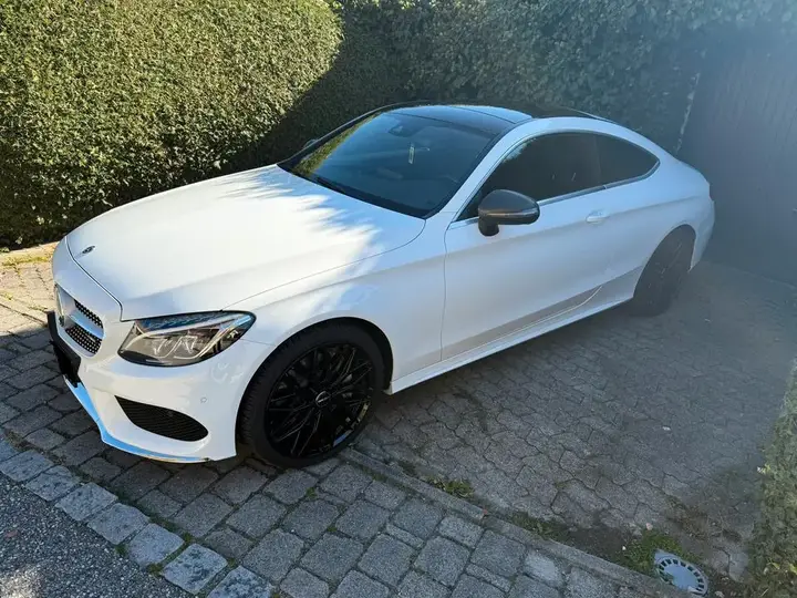 Mercedes-Benz C300 Coupe