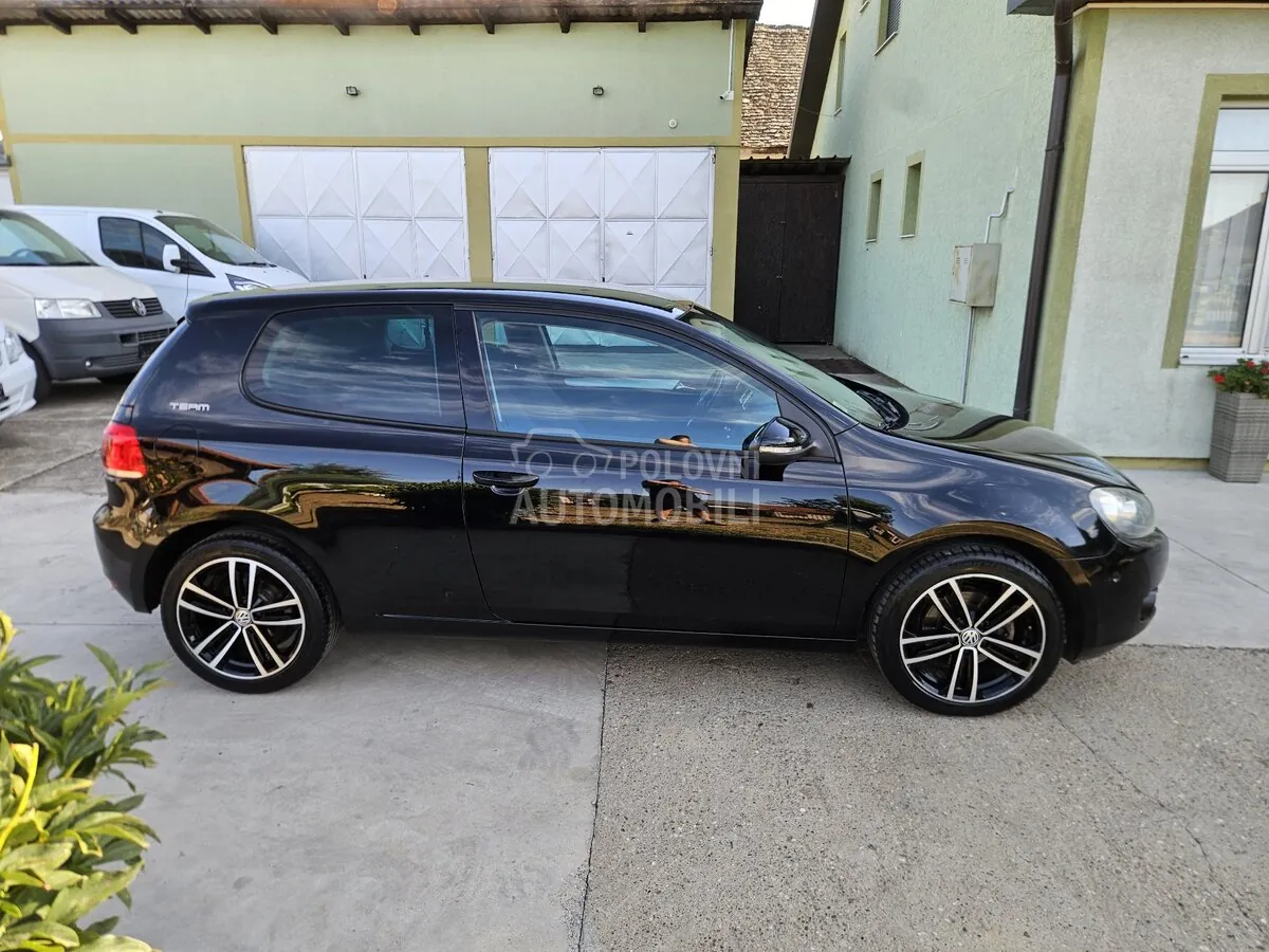 Volkswagen Golf 6 2011 photo 3