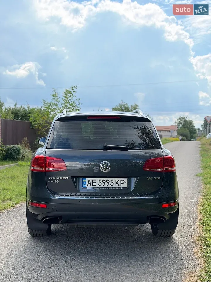 Volkswagen Touareg 2012 photo 5