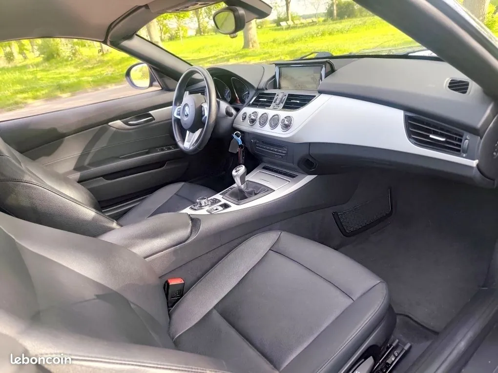 BMW Z4 2013 photo 2