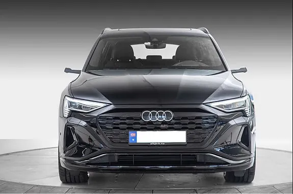Audi Q8 E-Tron 2024 photo 3