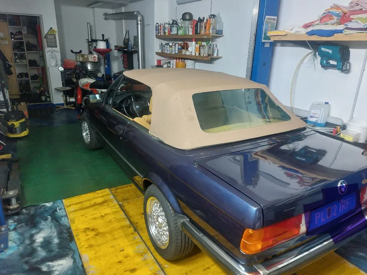 BMW 3 Series 1988 photo 3