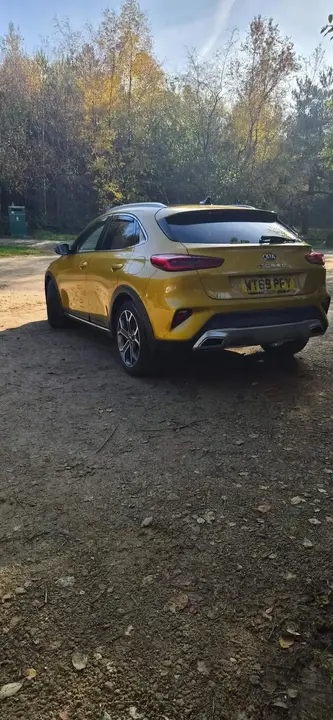 Kia Xceed 2019 photo 2