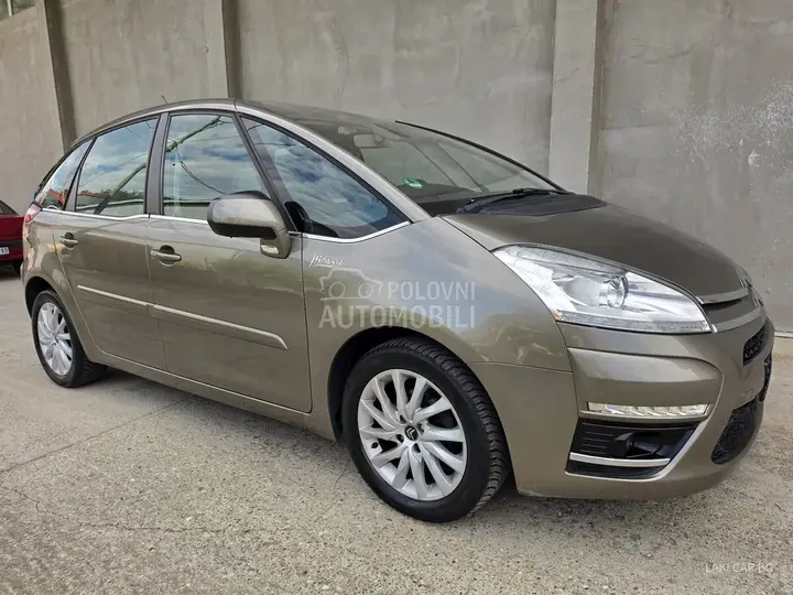 Citroen C4 Picasso 2010 photo 3
