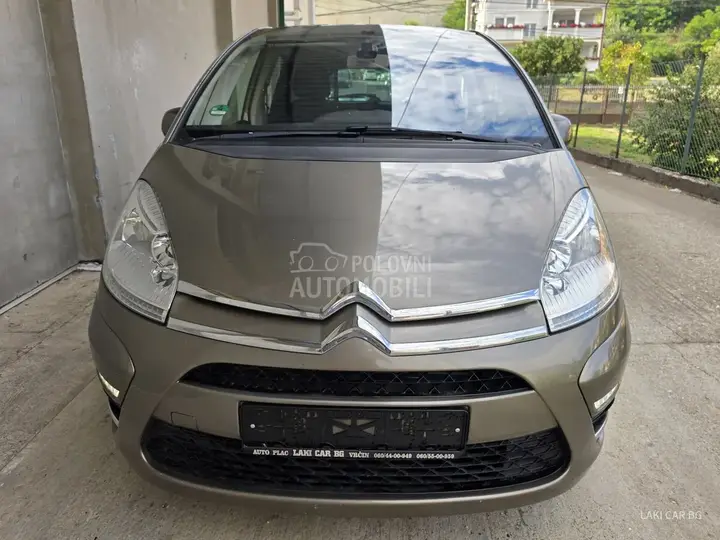 Citroen C4 Picasso 2010 photo 2