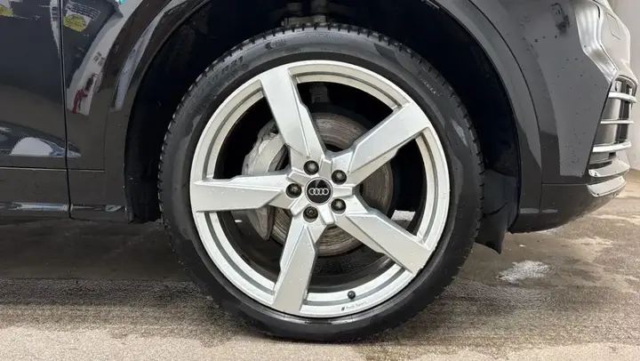 Audi Q5 2020 photo 5