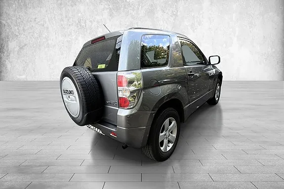 Suzuki Grand Vitara 2005 photo 5