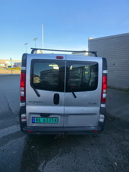 Renault Trafic 2007 photo 2