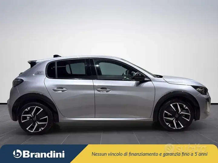 Peugeot 208 2025 photo 5