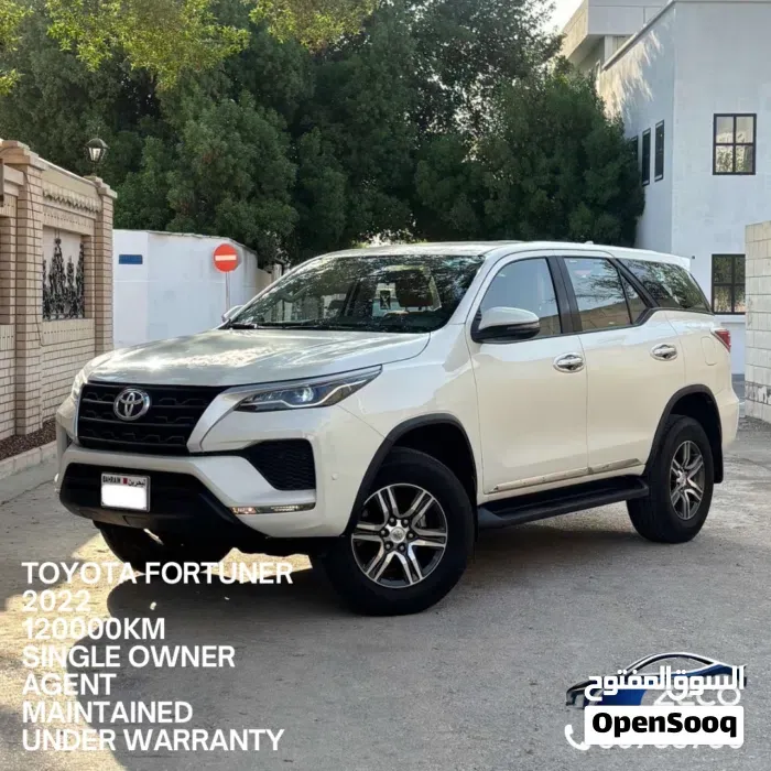 Toyota Fortuner 2022 photo 4