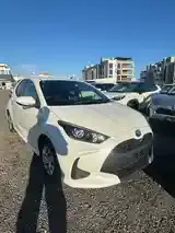Toyota Yaris 2023 photo 2