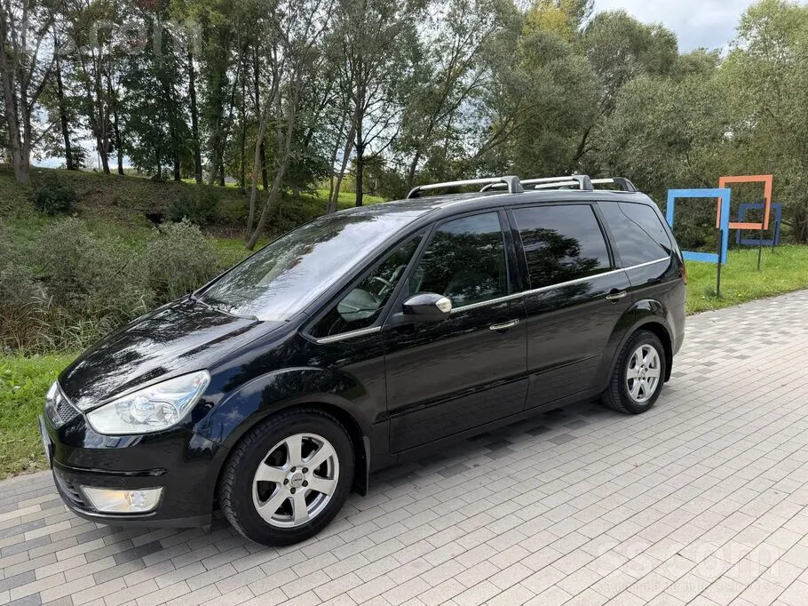 Ford Galaxy 2009 photo 2