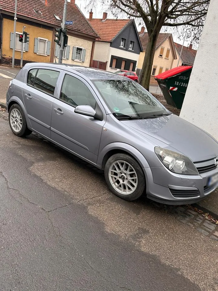Opel Astra H