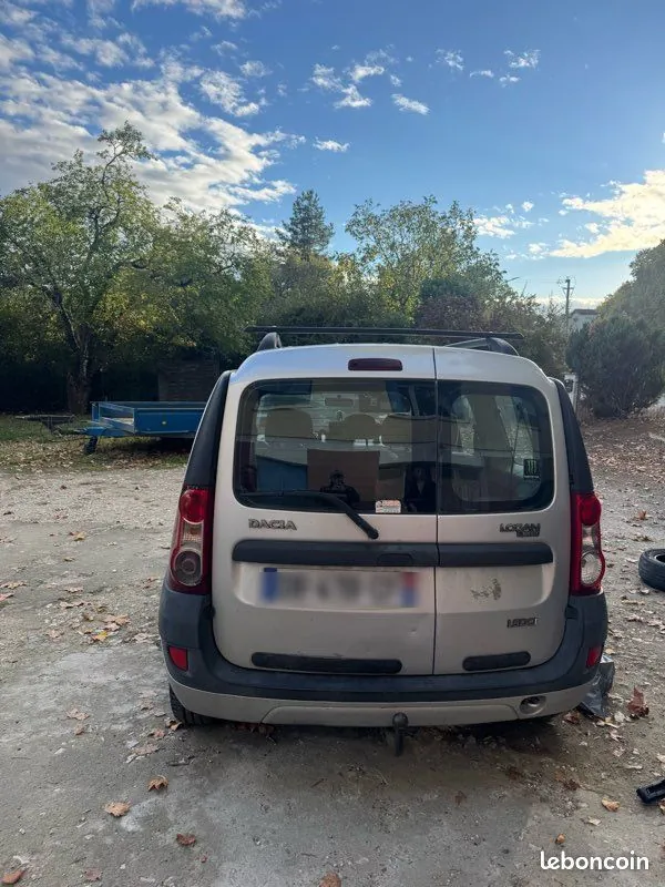 Dacia Logan 2008 photo 3
