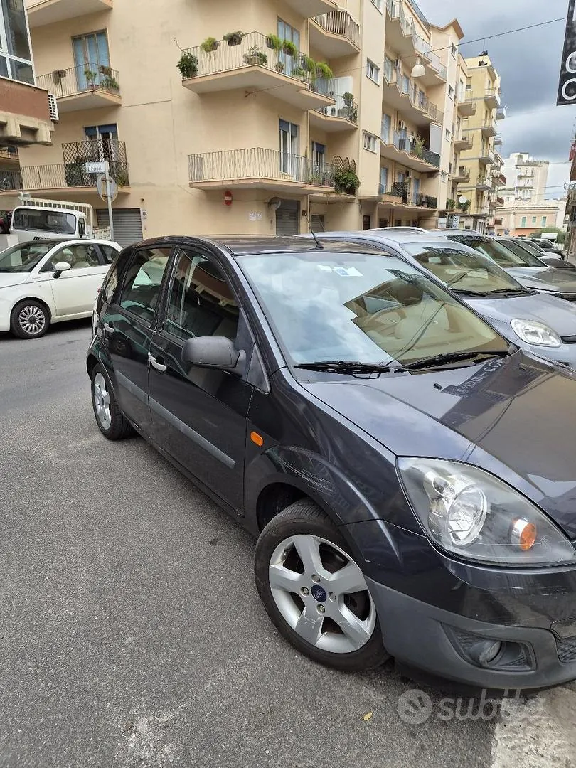 Ford Fiesta 2006 photo 5