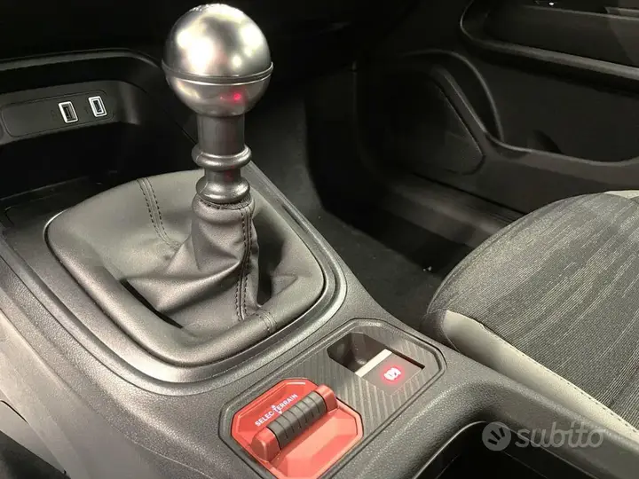 Jeep Avenger 2026 photo 2