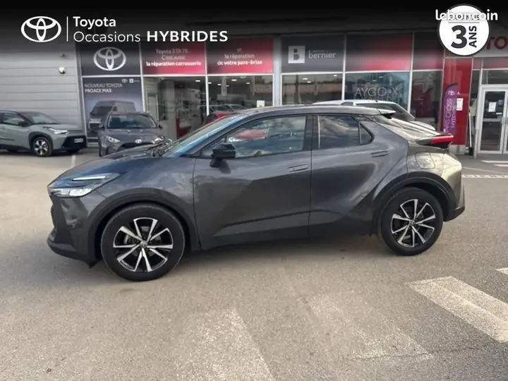 Toyota C-Hr 2025 photo 3