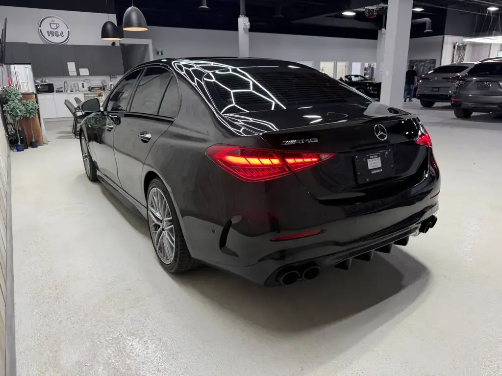 Mercedes-Benz C-Class 2023 photo 5