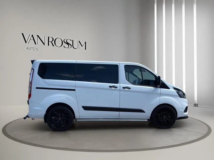 Ford Transit 2021 photo 2