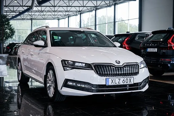 Skoda Superb 2021 photo 3